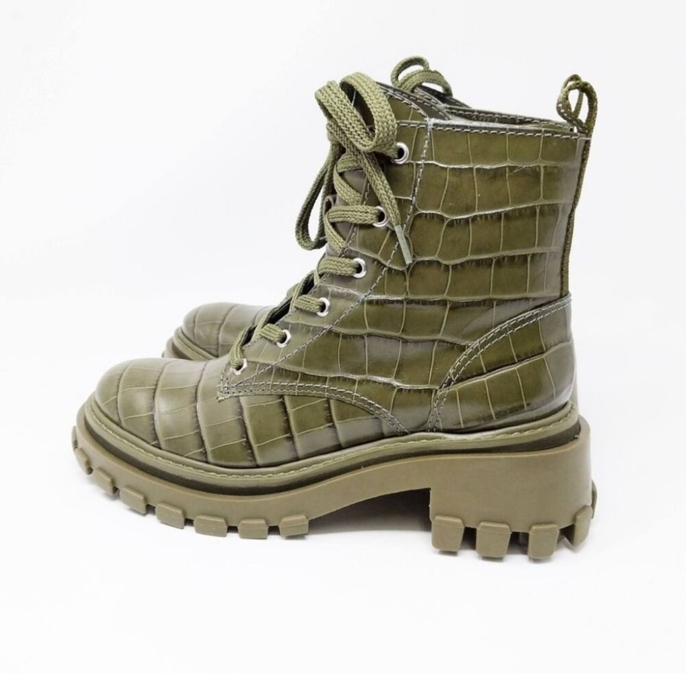 Schultz Lug Boots